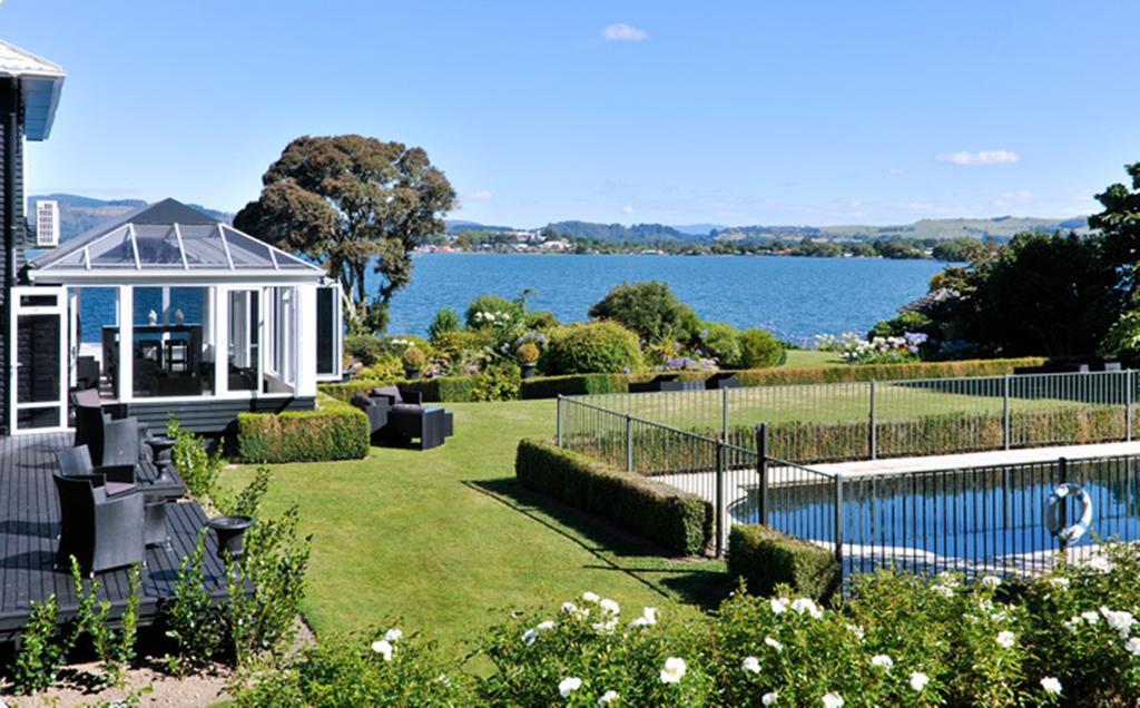 Black Swan Lakeside Boutique Hotel Rotorua Exteriér fotografie